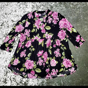 Honeyme Curvy Floral‎ Flowy Top